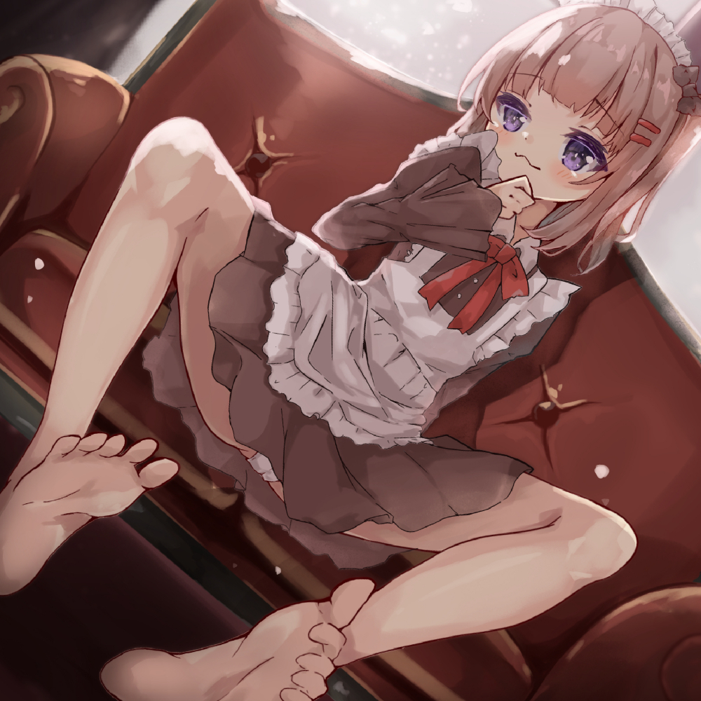 毒舌ロリメイドの足調教