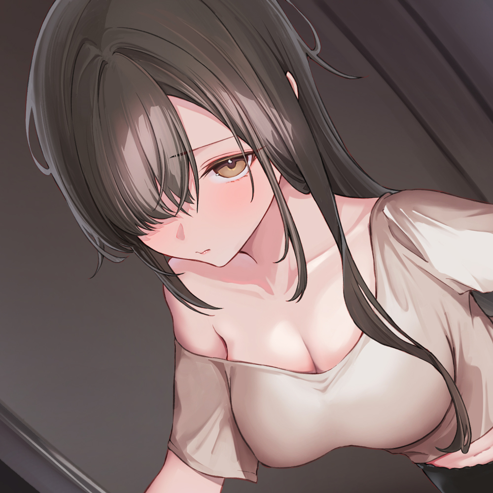 雨宮さんは、宅配をやめられない。【KU100】