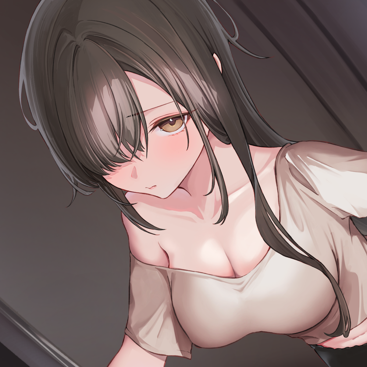 雨宮さんは、宅配をやめられない。【KU100】